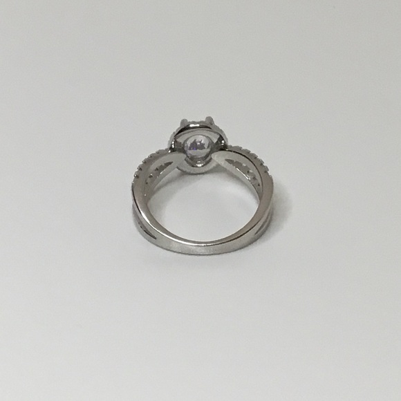 Sale $18 Firm! 925 Sterling Silver Cz Ring - Picture 14 of 17